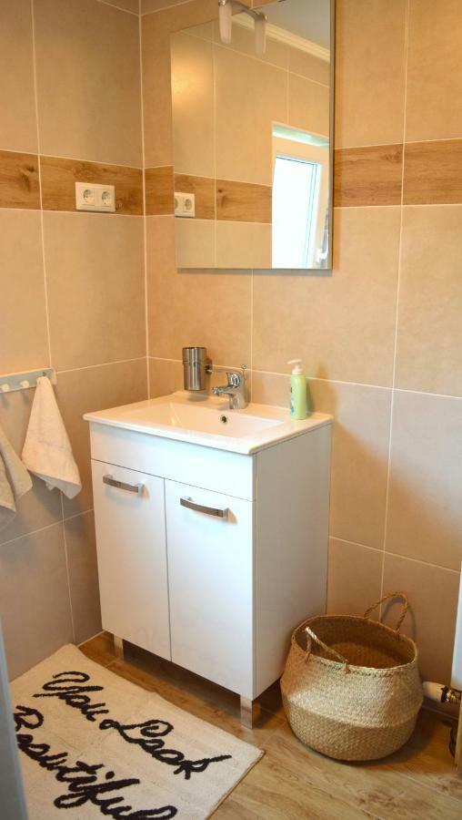 Apartmani Katruza Свети-Мартин-на-Мору Экстерьер фото