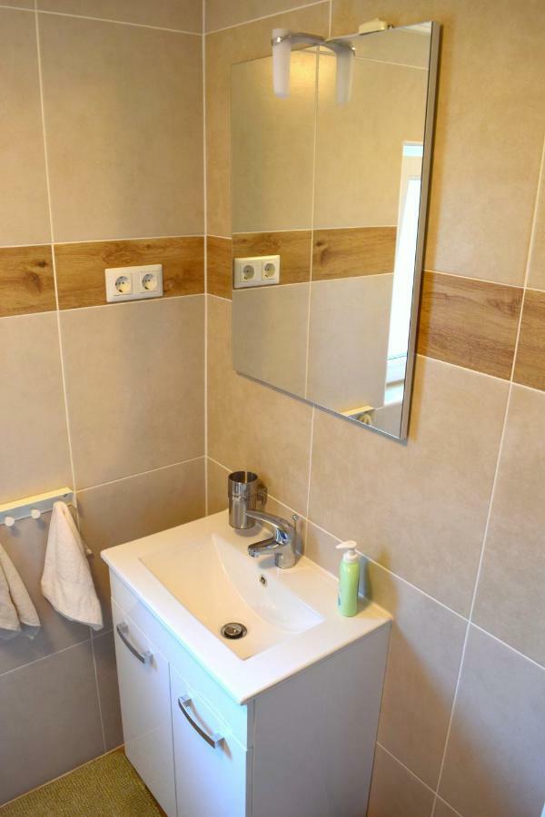 Apartmani Katruza Свети-Мартин-на-Мору Экстерьер фото